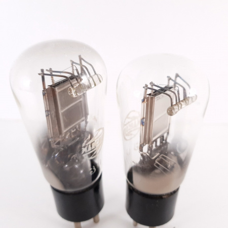 2 X 30 MARCONI TUBE. 1940s PROD. CHROME PLATES. DUAL GETTER. 225/232%. 5. CH92
