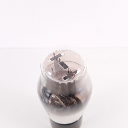 1 X 30 RCA TUBE. 1950s PROD. BLACK PLATES. SOLID GETTER. 103%. 9. CH92