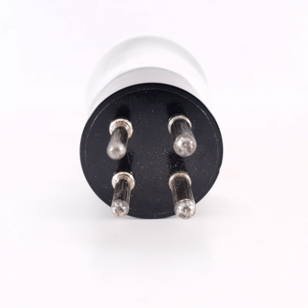 1 X 30 RCA TUBE. 1950s PROD. BLACK PLATES. SOLID GETTER. 103%. 9. CH92