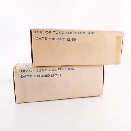 2 X 6082 CHATHAM ELECTR. TUBE. 1959 PROD. BLACK PLATES. MATCHED PAIR. 7. CH94