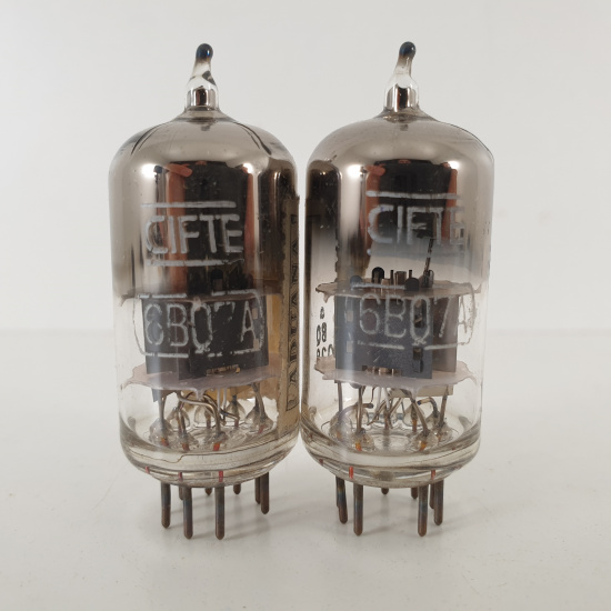 2 X 6BQ7 CIFTE TUBE. D-GETTER....
