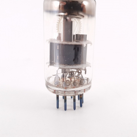 1 X ECC84 VALVO TUBE. 1960s MULLARD PROD. B-CODES. COPPER RODS. 5. CH102