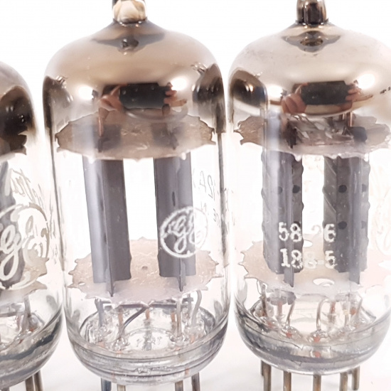 4 X 12AX7 GE TUBE. 17MM LONG PLATES....