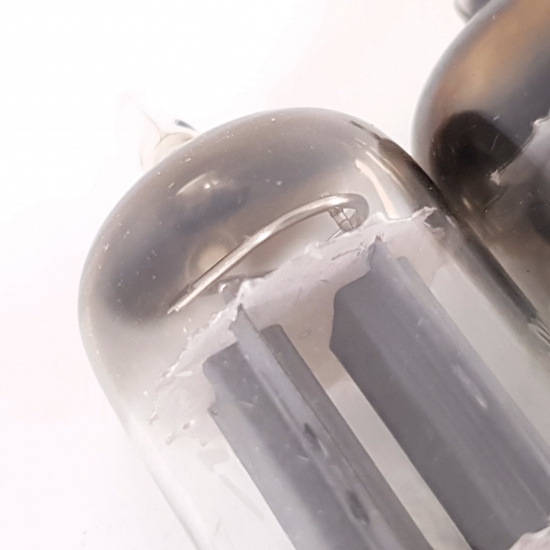 4 X 12AX7 GE TUBE. 17MM LONG PLATES....