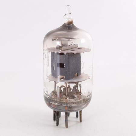 1 X 6AK5W / 5654 GENERAL ELECTRIC TUBE. 1955 PRODUCTION. CT ENA