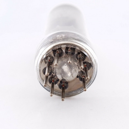 1 X PCL82 EDISWAN TUBE. BLACK PLATES. BRITISH 1960s BRIMAR PROD. NOS/NIB AF  ENA