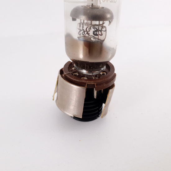 15 X G240/2D STC TUBE. CRACKED BASE....