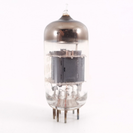 1 X 6U8A / 6AX8 / 6KD8 SYLVANIA TUBE. COPPER RODS. CO ENA