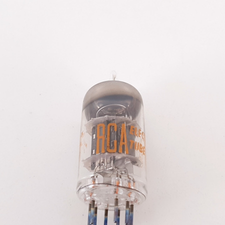 1 X 6U8A RCA TUBE. 1960s PROD. BLACK PLATES. CO ENA