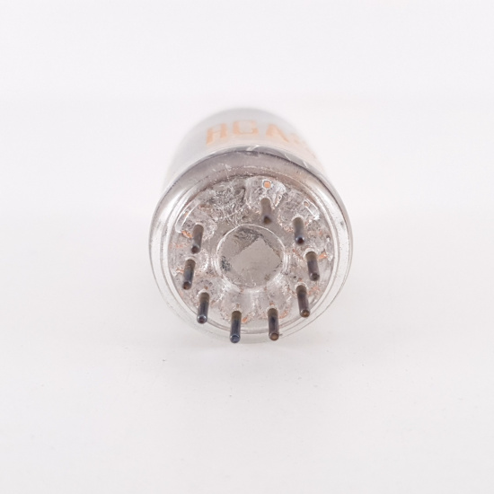 1 X 6U8A RCA TUBE. 1960s PROD. BLACK...