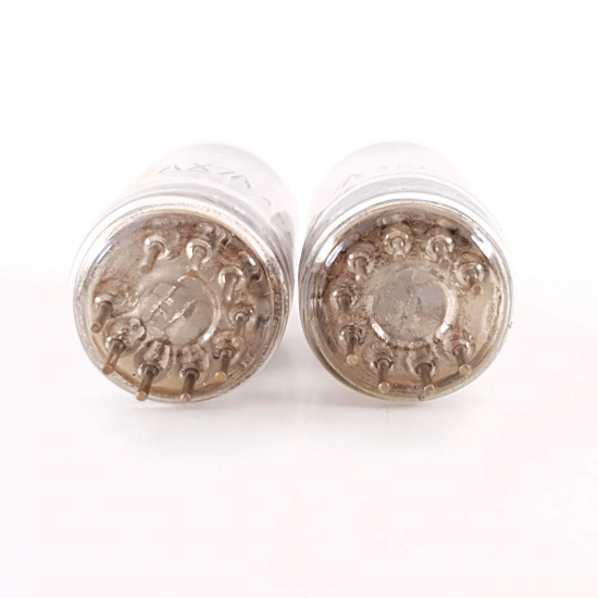 2 X 12AX7A UNITED ELECTRON TUBE. 1979...