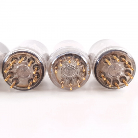 5 X EC88 MAZDA TUBE. TELEFUNKEN PROD. GREY PLATES. 3 MICA. GOLD PIN. CO ENA