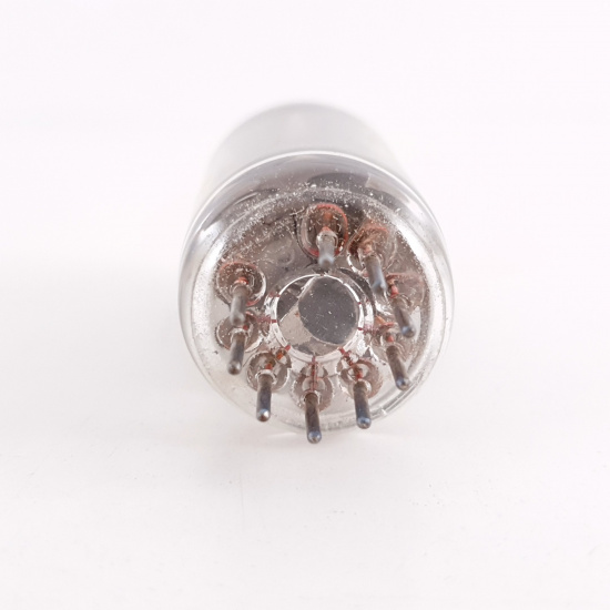 1 X EF86 TESLA TUBE. 1970s PROD. 10....