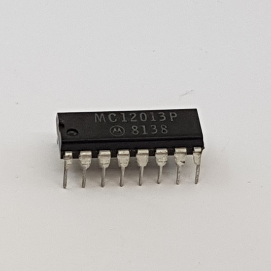 1 X MC12013P MOTOROLA INTEGRATED CIRCUIT NOS. 1 PC. C609CU1F010824