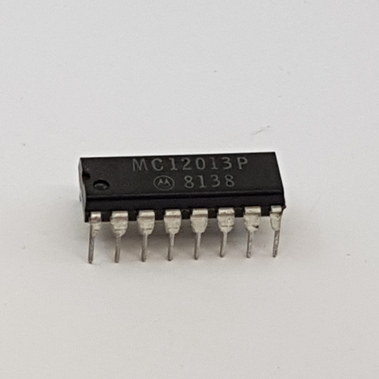 MC12013P MOTOROLA INTEGRATED CIRCUIT NOS. 1 PC. C609CU2F270622.