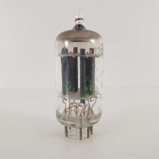 1 X 12AX7WA SYLVANIA TUBE. 17MM GREY...