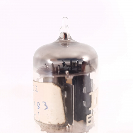 1 X ECC83 ITT TUBE. COPPER RODS. 13. CH120