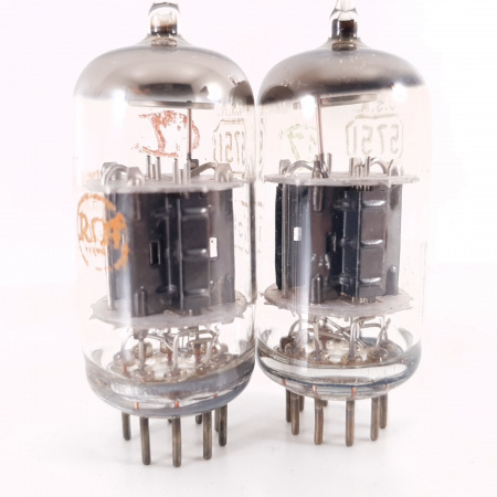 2 X 5751 RCA TUBE. 1960s PROD. BLACK PLATES. MATCHED PAIR. 17. CH120