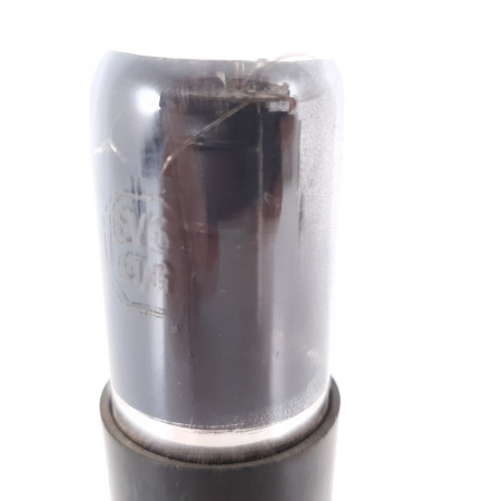 1 X 6V6GT SYLVANIA TUBE. 1950s PROD. SMOKED GLASS. 96% CU ENA