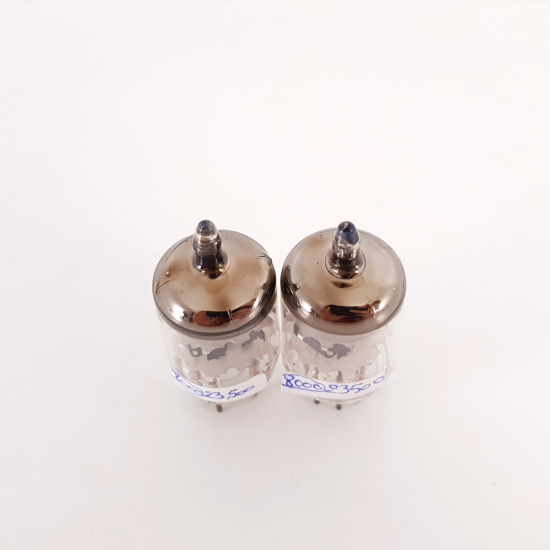 2 X EC900 MULLARD TUBE. HIGH GAIN....