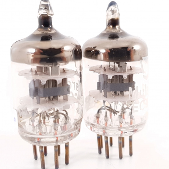 2 X EC900 MULLARD TUBE. HIGH GAIN....