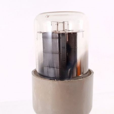 1 X 5R4WGB RAYTHEON TUBE. 1970s PROD. BLACK PLATES. DUAL HALO GETTER. 1. CH124