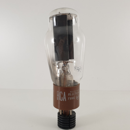 1 X 5R4GY RCA TUBE. 1960s PROD. SMOOTH BLACK PLATES. RECTANGULAR GETTER.7.CH124