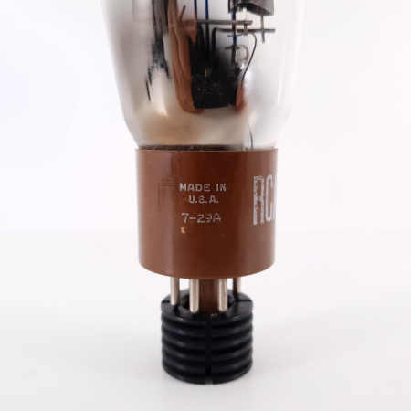 1 X 5R4GY RCA TUBE. 1960s PROD. SMOOTH BLACK PLATES. RECTANGULAR GETTER.7.CH124