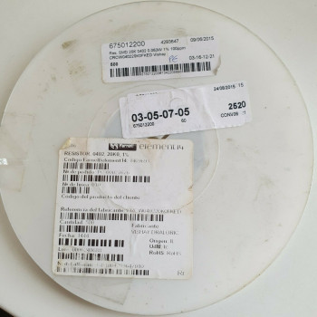 10 x 20K 0.0625W 1% 100PPM SMD VISHAY RESISTOR. (R250) CA393U250F190721