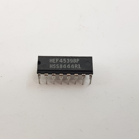 HEF4539BP INTEGRATED CIRCUIT. NOS. 1 PC. C610CU2F190722