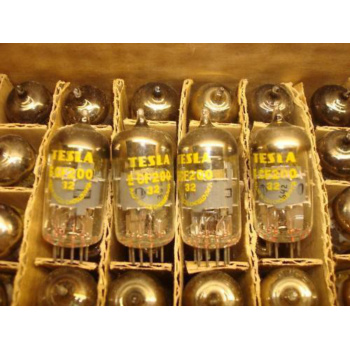 6 x ECF200 / 6X9 TESLA....