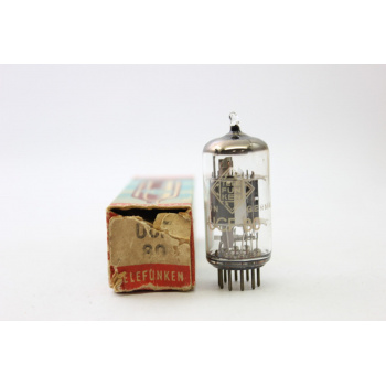 1 X UCF80 TELEFUNKEN TUBE....