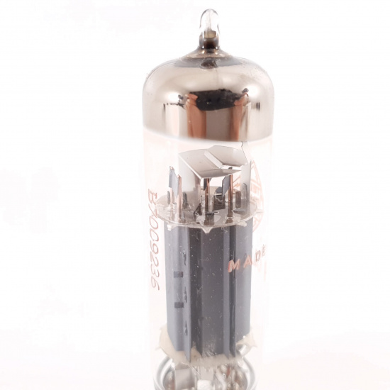 1 X PCL82 TELEFUNKEN TUBE. 1960s...