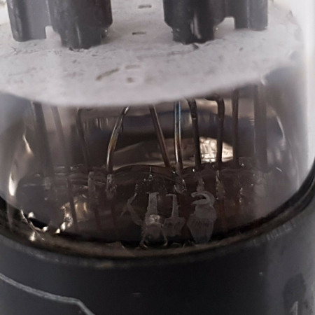 1 X 12AH7GT / VT-207 KENRAD TUBE. 6. CH41