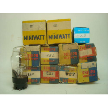 1 X EZ2 TUBE. NOS/NIB. RC71