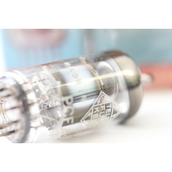2 X PCF82 TELEFUNKEN. PAIR. RCB3