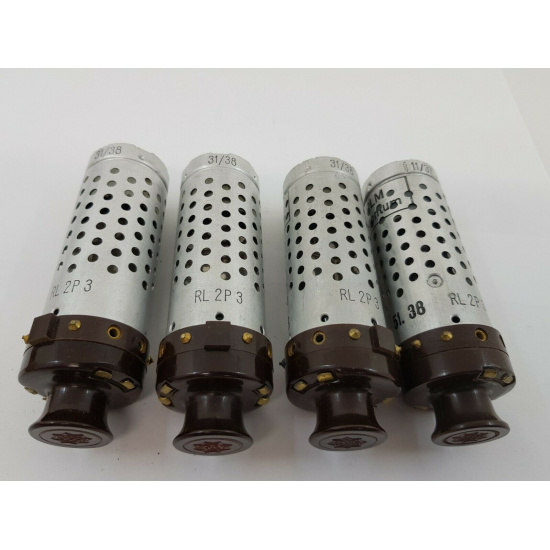 4 X RL2P3 / BAL716 TELEFUNKE TUBE....