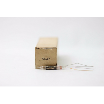 1 X 5647 TUBE. NOS / NIB....