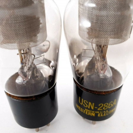 2 X 286A WESTERN ELECTRIC. MESH PLATES. PRINT ON TOP. SQUARE GETTER. CN  ENA