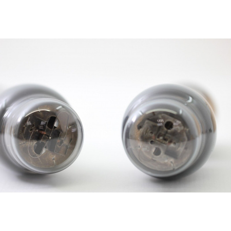 2 X KT33C TUBE. G.E.C MARCONI TUBE. NOS /NIB. PAIR TUBE. RC28