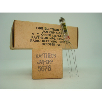 1 x 5676 RAYTHEON TUBE....