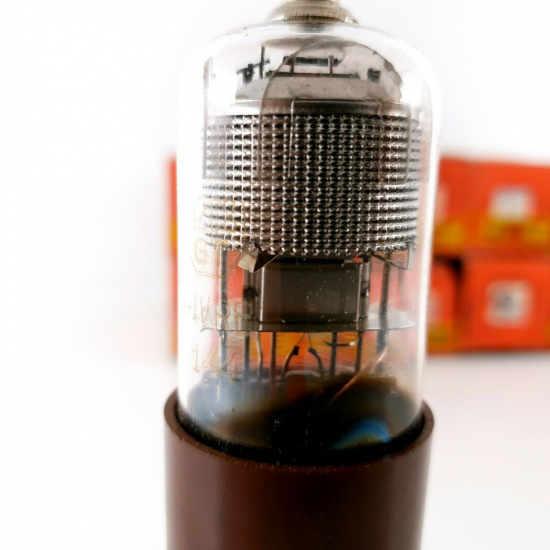 10 X 12C8GT FIVRE TUBE. MESH PLATES....