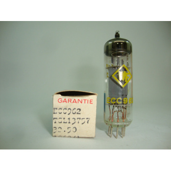 1 X ECC962 RFT TUBE. RC99