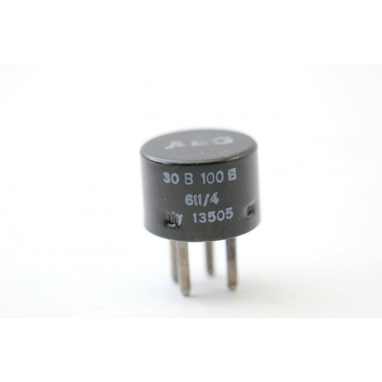 1 X RECTIFIER IN SOLID STATE 4 PINS EUROPEAN 30V 100mA. AEG BRAND. RC16