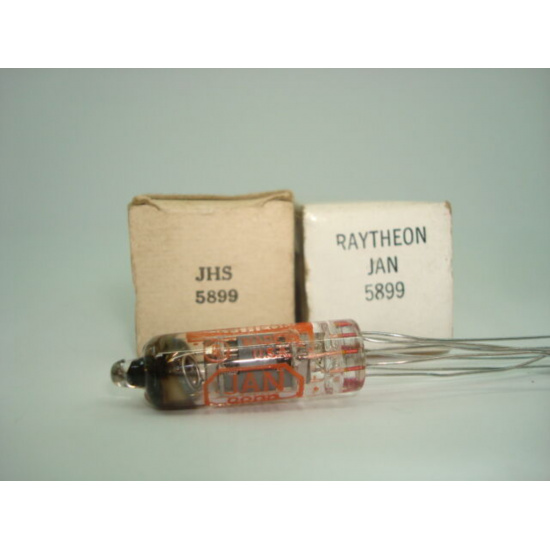 1 x 5899 TUBE. NOS / NIB. RC174