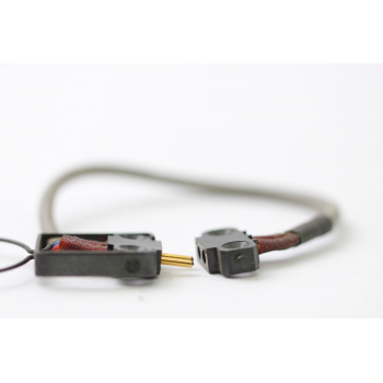 1 X RARE CONNECTOR 4mm... 2