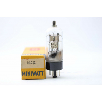 1 X DAC32 PHILIPS...