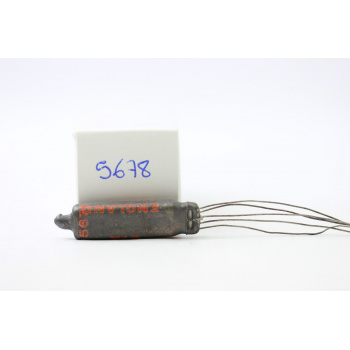 1 X 5678 / DF60 HIVAC TUBE....