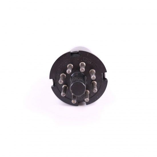 1 X 6SH7 ULTRON TUBE. 12. CH137