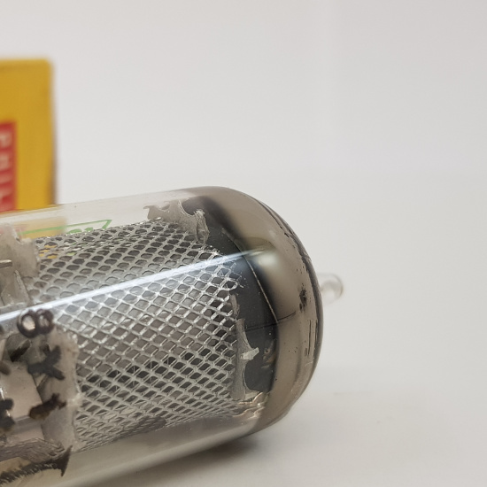 1 X EF86 PHILIPS TUBE. 1950s...